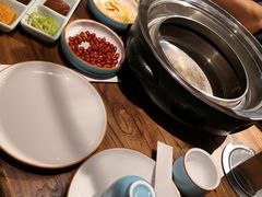 -明洞阿姨·韩式酱蟹烤肉·创意料理(三元桥店)