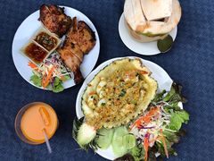 -Dash Teak House
