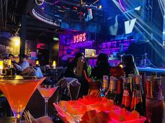 -vimi便利店酒吧