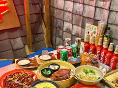 -破瓦寒窑烤羊排·鲜牛肉烧烤