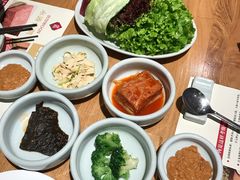 -萨拉伯尔水源素问店·韩国宫廷料理(人民路店)