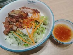 香茅烤鸡扒捞檬粉-越小品·越南餐厅(万科里店)