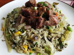 榄菜牛粒炒饭-雅达利超级牛扒(万科广场店)