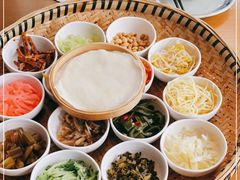 -包整·丝娃娃(一览甲秀楼风景店)