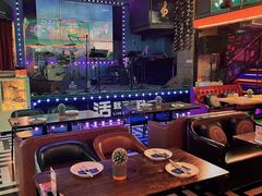 -Famous肥猫墨西哥音乐餐吧(五棵松华熙LIVE店)