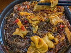 -胡子饮食店
