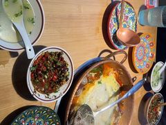 -洱火云南酸菜牛肉火锅(石景山当代商城店)