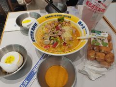 -粉小主·贵州酸汤牛肉粉(南京仙林金鹰店)