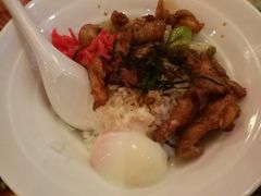 鸡肉盖浇饭-平成屋· Late Night 食堂(四川北路店)