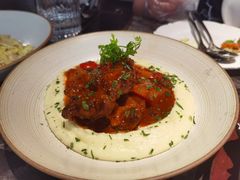 -LESCEDARS Brasserie Bistro香柏树