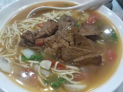 -二扁私房面馆(崂山路店)