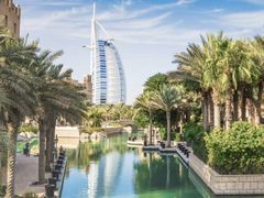 -迪拜帆船酒店海底餐厅