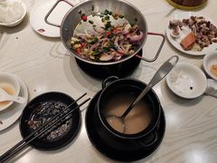 -莲餐厅·湖北菜·潜江小龙虾店(愚园路店)