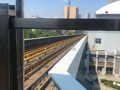 -崇仁路(地铁站)