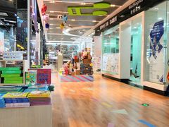 -新华书店(泉城路店)