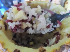 菠萝饭-石屏老字号4号包浆豆腐美食城(泼水广场店)