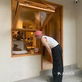 在咖啡厅交了一个叫“妞妞”的新朋友