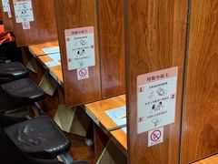 -独食火锅·半米屋台(直营总店)