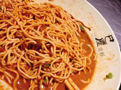 -巴厘龙虾·榜首油焖大虾(洞庭·艺术洋房店)