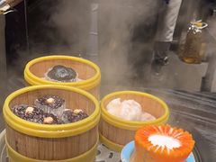 -雍容荟帝王蟹活龙虾展台自助(IFS黑金店)