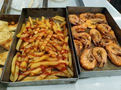 -老东镇啤酒屋海鲜加工·蒸汽海鲜·海鲜烧烤(台东店)