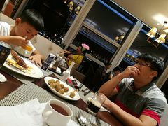 -南湖名都·景湖轩全日制餐厅·海鲜自助·东南亚风味·临湖而食