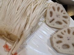 -呷哺呷哺(世贸.工三店)