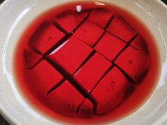 -茅草房·河畔园林火锅