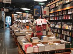 -西西弗书店&矢量咖啡(凯德晶萃广场店)