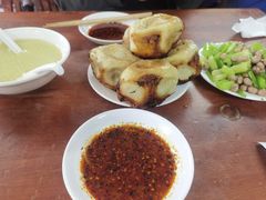 -宝瑞门钉肉饼店