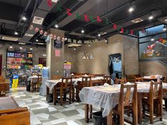 大堂-沈记烧烤海鲜(江汉二路店)