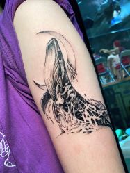 -木子·纹身店TATTOO穿孔·洗纹身
