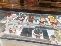 -花花卷卷·鲜食蛋糕(静安久光百货店)