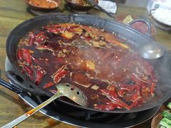 -黄潇洒老火锅(九眼桥宏济巷店)