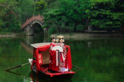 -雅云婚纱摄影工作室旗舰店