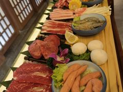 -明洞阿姨·韩式酱蟹烤肉·创意料理(三元桥店)