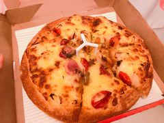 新奥尔良风情烤肉比萨-必胜客(大悦城店)