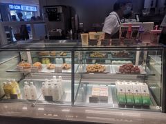 面包甜点陈列柜-喜茶(杭州滨江宝龙店)