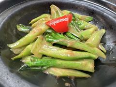 -肥仔文澳门猪骨煲(南京西路店)