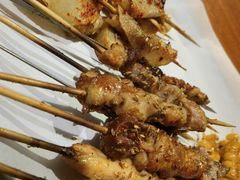 -京狮炙燥·精酿烧烤(首经贸店)