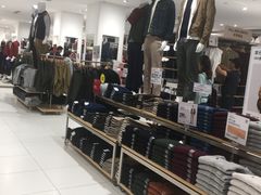 -优衣库(南京建邺万达广场店)