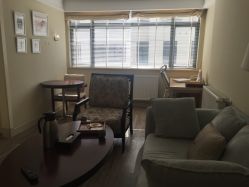 -知爱母婴专护全套房月子会所(新华路店)