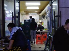 门面-曹宝林砂锅麻辣烫(星光路店)