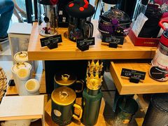 零售区-星巴克(古美路店)