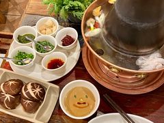 -额尔敦传统涮(公园西路店)