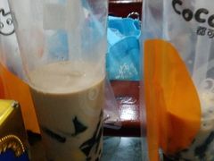 -CoCo都可(八达商城店)