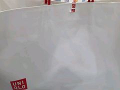 -优衣库(上海金桥国际商业广场店)