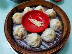 蟹黄汤包-食惠里小笼包面馆(越秀店)