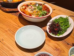 -缘生态云南菜·野生菌庭院餐厅(华侨城店)
