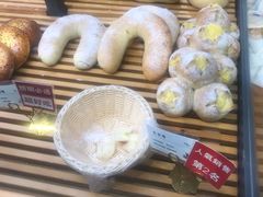 -焙丽拾光(麦凯乐直营店)